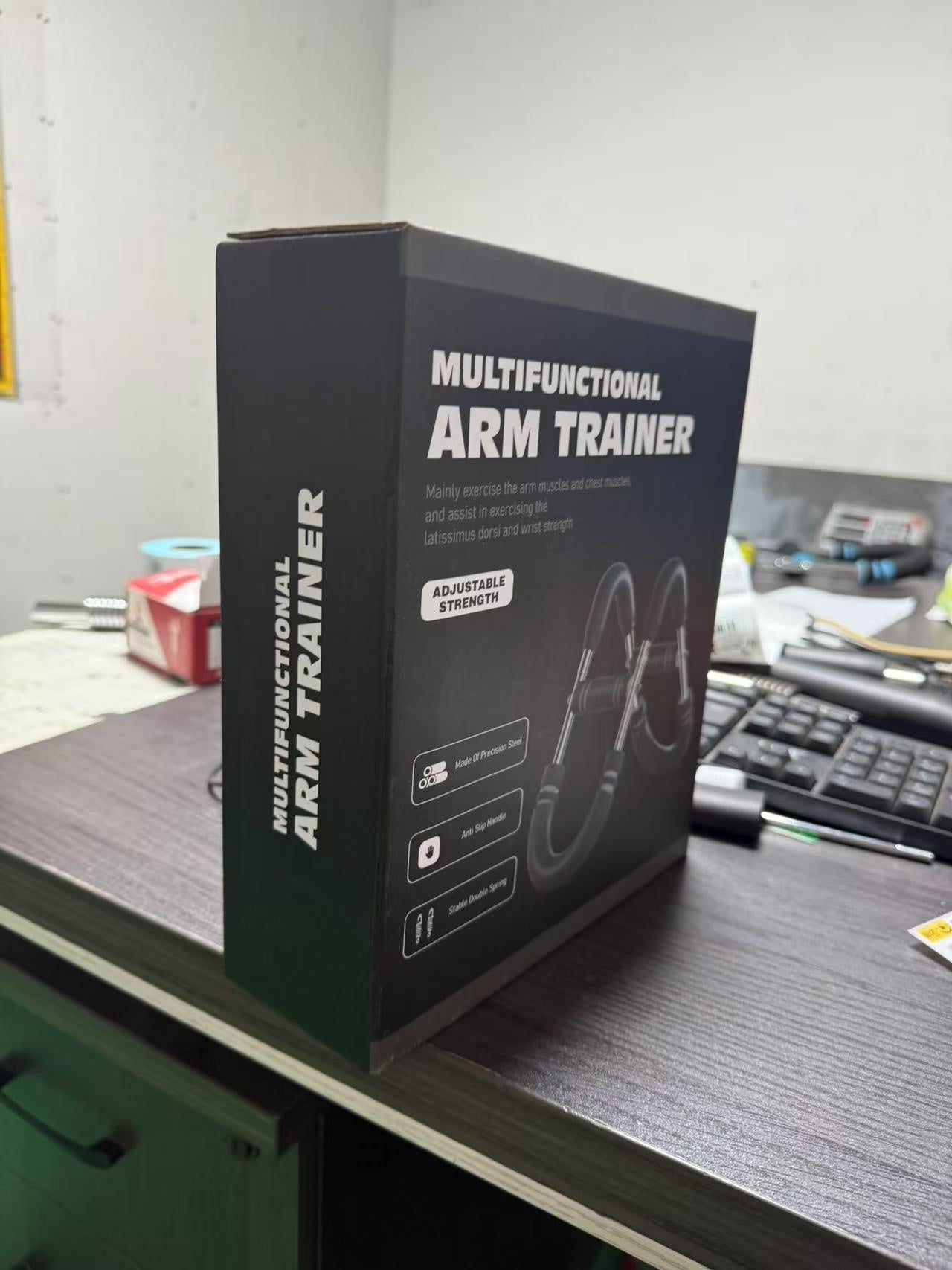 Shaker Arm Trainer